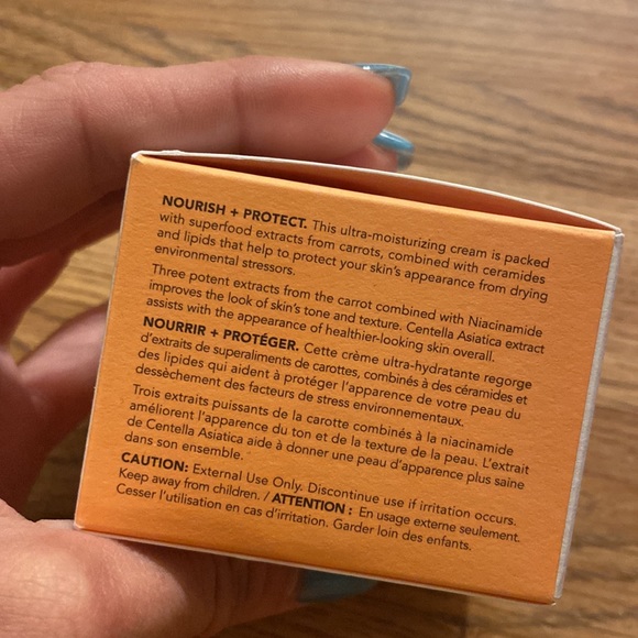 *NWT* Saturday Skin Moisturizing Cream - Picture 3 of 5